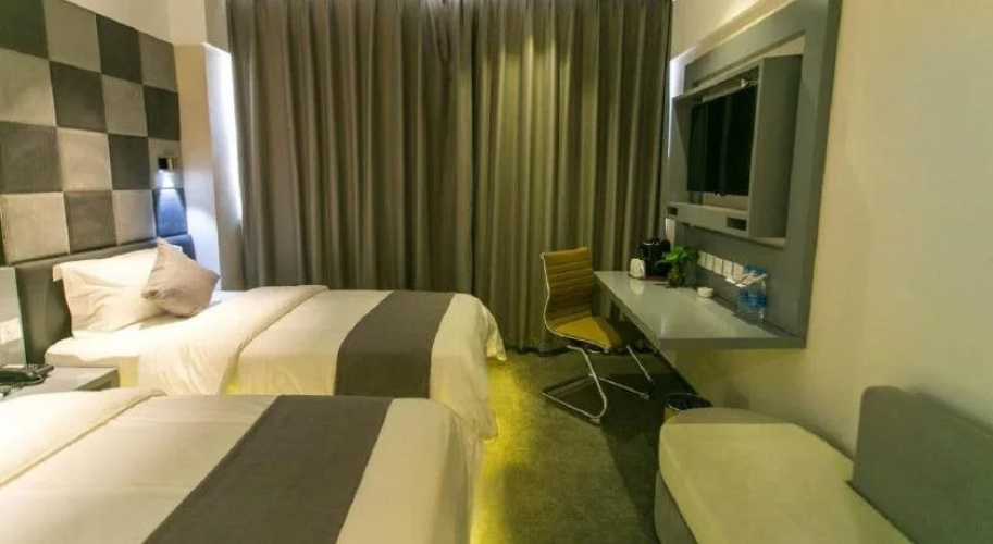 Zsmart Hotel