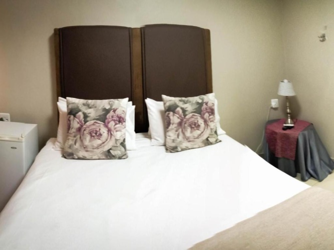 Economy Suite