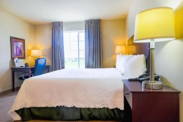 The Evansville Inn