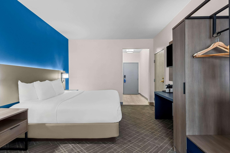 Comfort Suites Denver North - Westminster