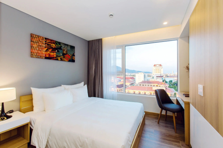 Zen Diamond Suites Hotel