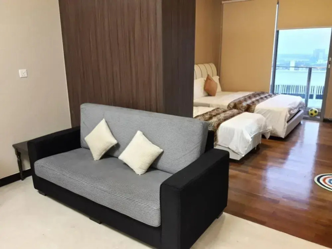 Melaka Hatten City Silverscape Studio 36