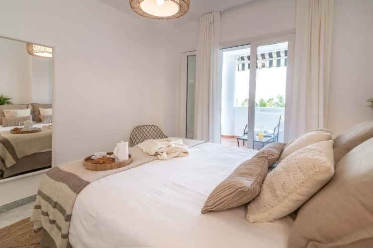 2 Bedrooms Villa with balcony