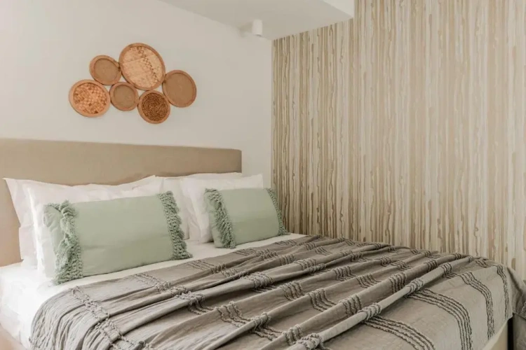2 Bedrooms Suite