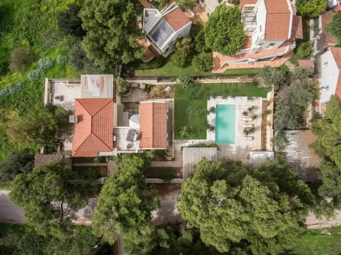 Deluxe Villa