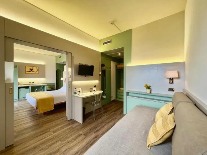 Deluxe Suite