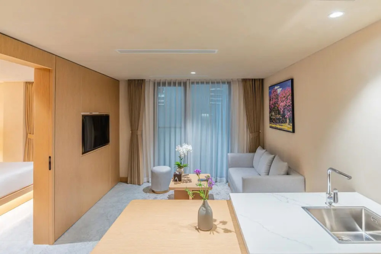 The Five Suites Lilas