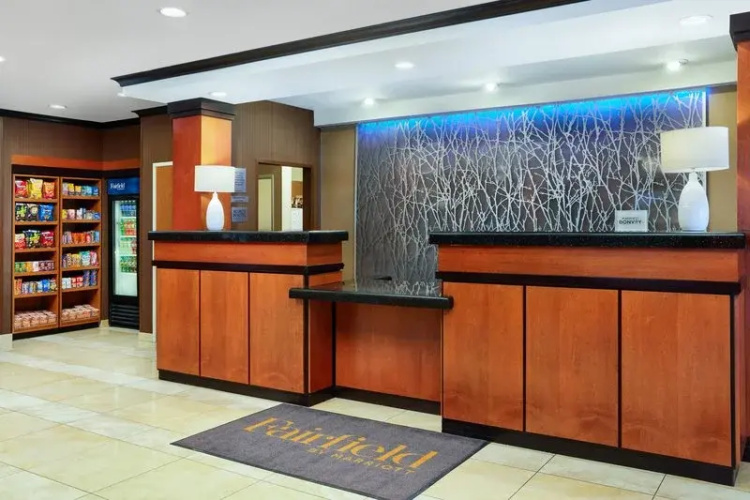 Fairfield Inn & Suites Plainville