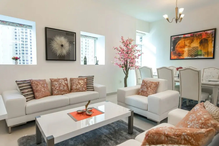 Luton Vacation Homes Continental Tower