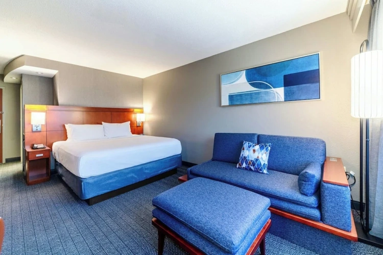 Standard Double room with balcony