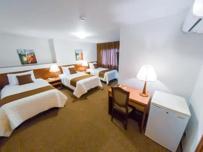 Standard Triple room