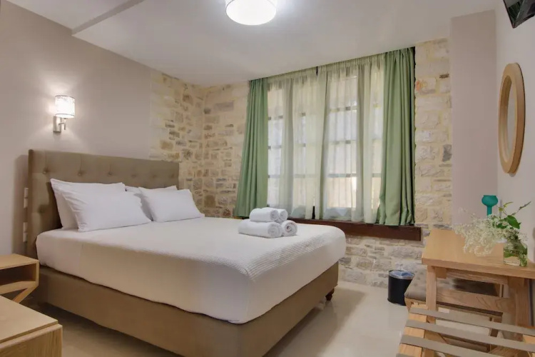 Ali Pasha Hotel