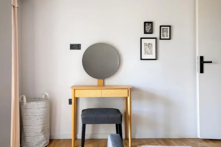 Zeus 2-Bedroom Apt with Acropolis View