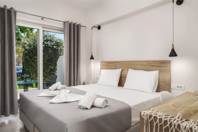 Antonis Apartments