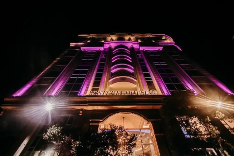 Wisteria Grand Hotel