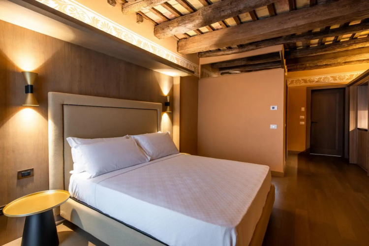 Palazzo De Gregorio Apartments - Iris - CAV/CM
