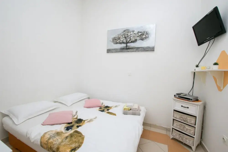 Apartments Neno