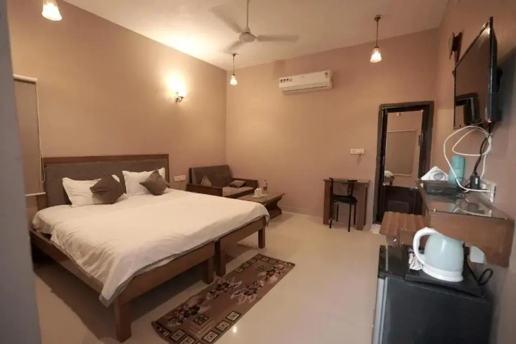 Deluxe Double room with lake view