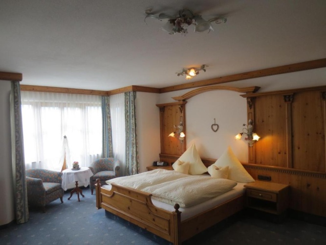 Standard Family room