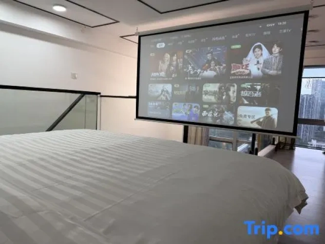 1 Bedroom Business Suite with city view