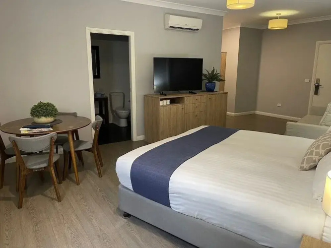 Seabreeze Hotel