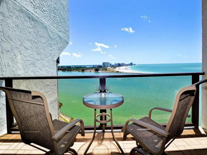 440 West Condo 1604N