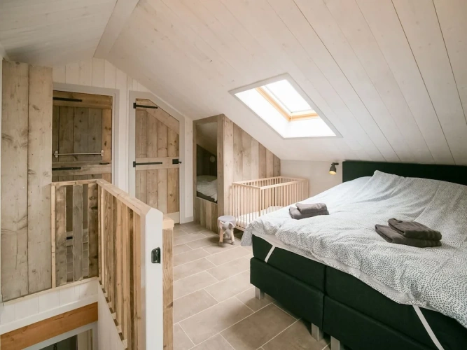 5 Bedrooms Comfort Cottage