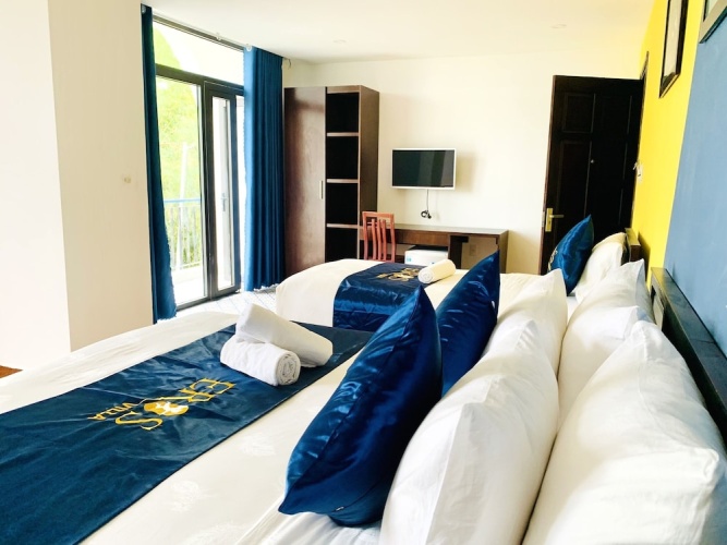 Guest rooms