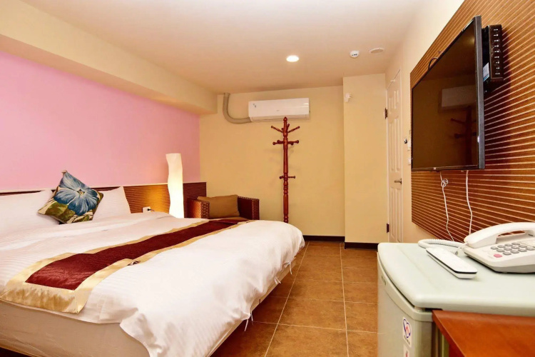 Hai Ye Resorts