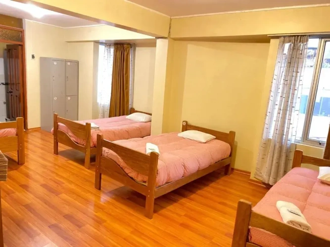 Standard Triple room