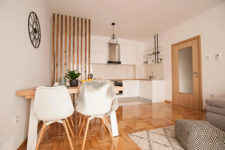 Apartman Avisi