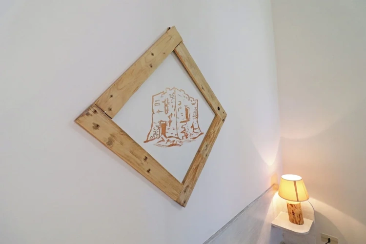 1 Bedroom Bungalow with city view