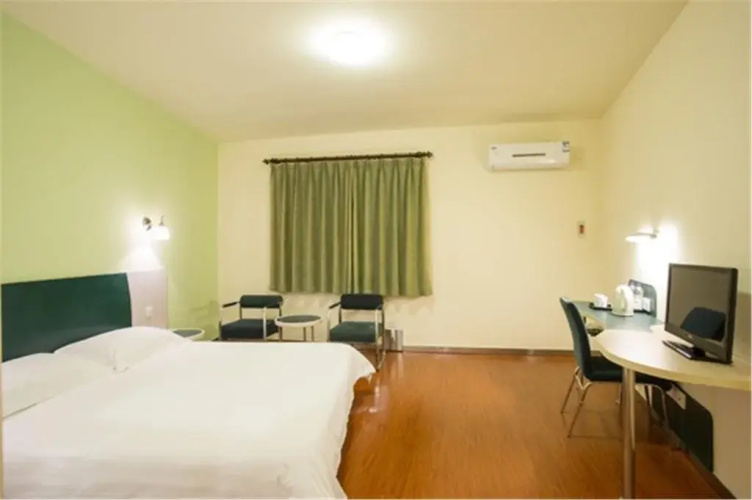 Motel 168 Hotel