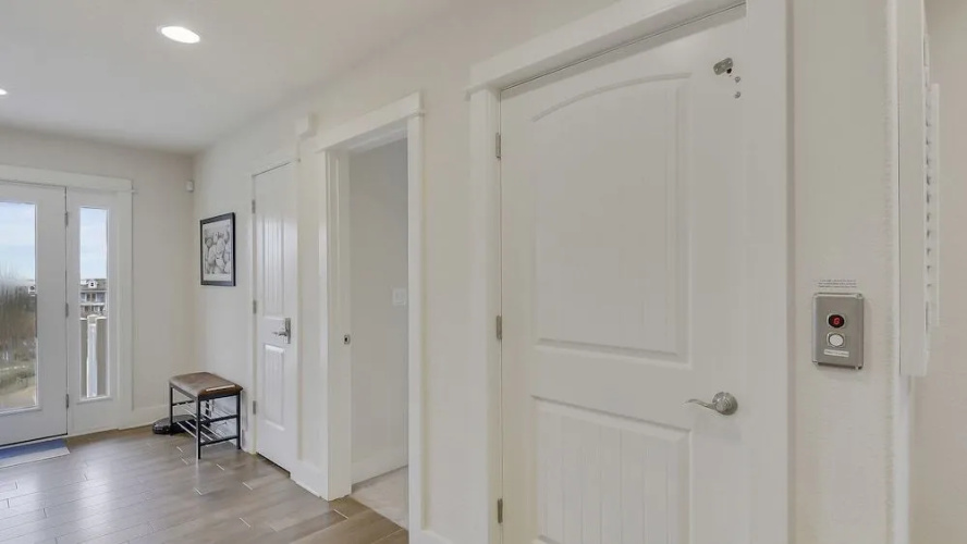 Knot 4 Sail - 6 Br Home