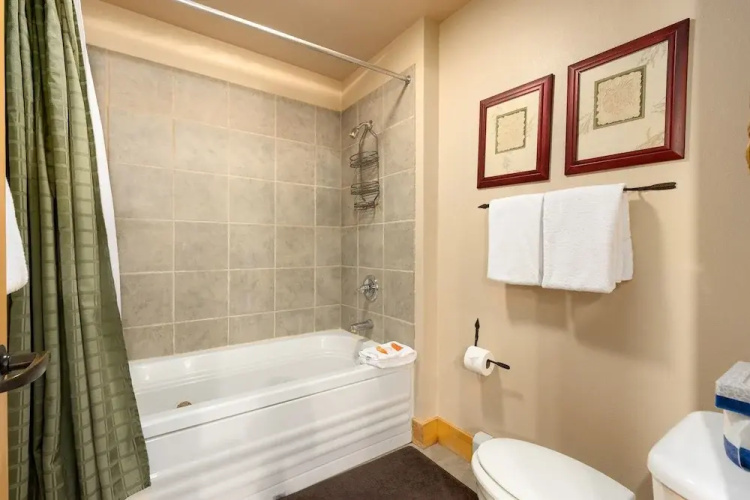 8758 Trappers Crossing 2 Bedroom Condo by RedAwning