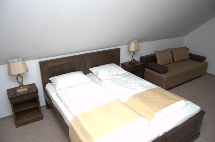 Superior Triple room