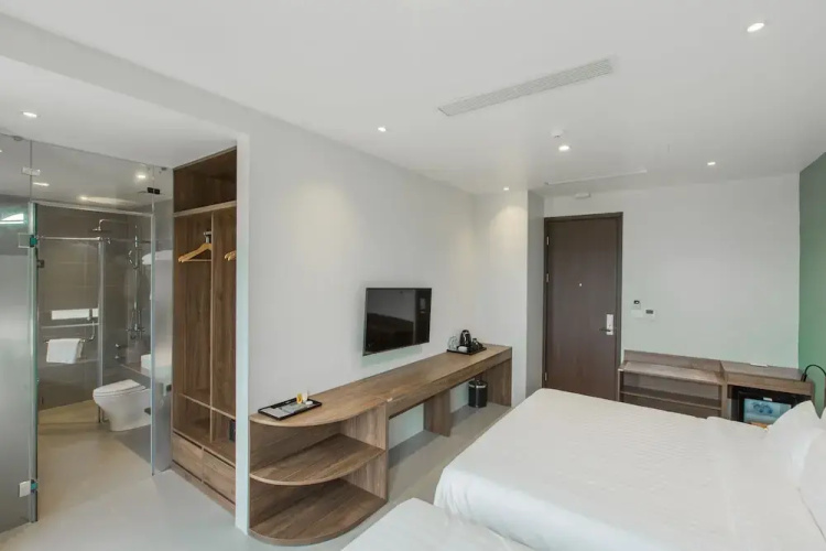 The Twin Hotel