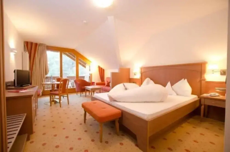 Hotel WeihrerhofOver view