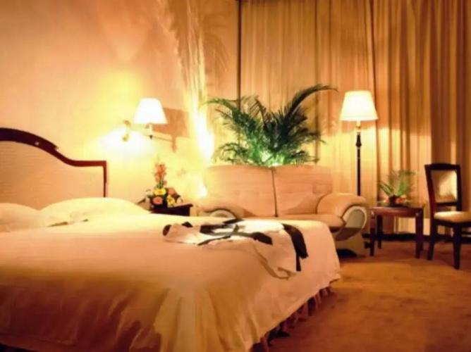 Kingdom Shuyue Hotel