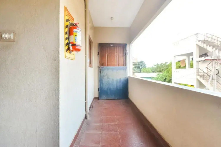 Aishwarya Residency by OYO Rooms
