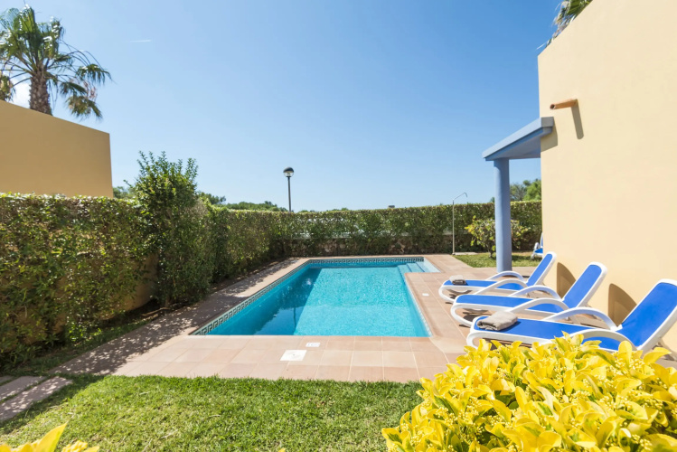 Villas Amarillas