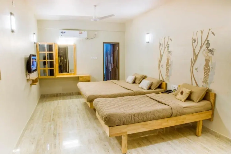 Deluxe Triple room