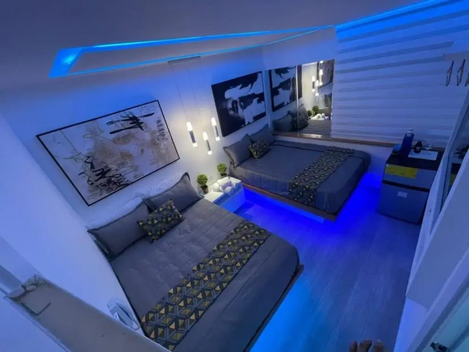 Deluxe Quadruple room