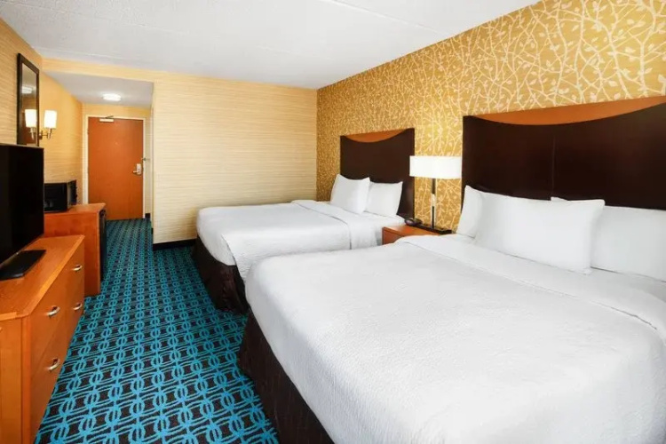 Fairfield Inn & Suites Plainville
