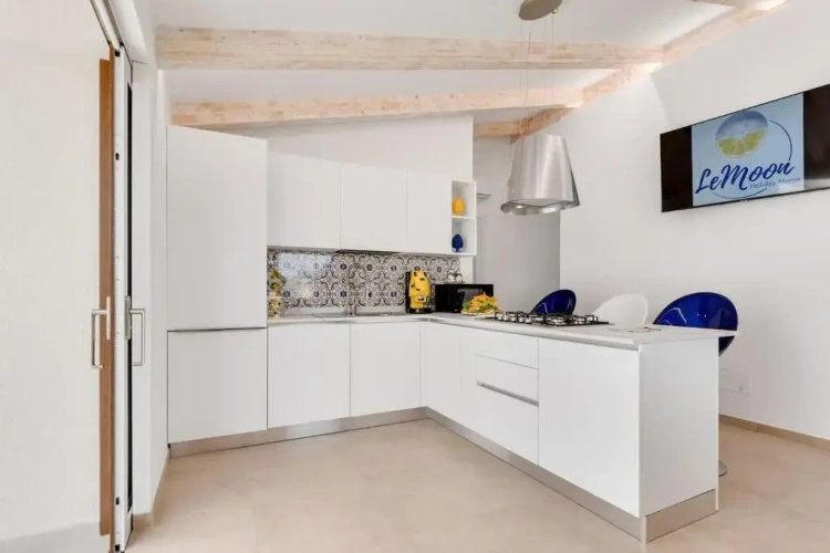 3 Bedrooms Cottage