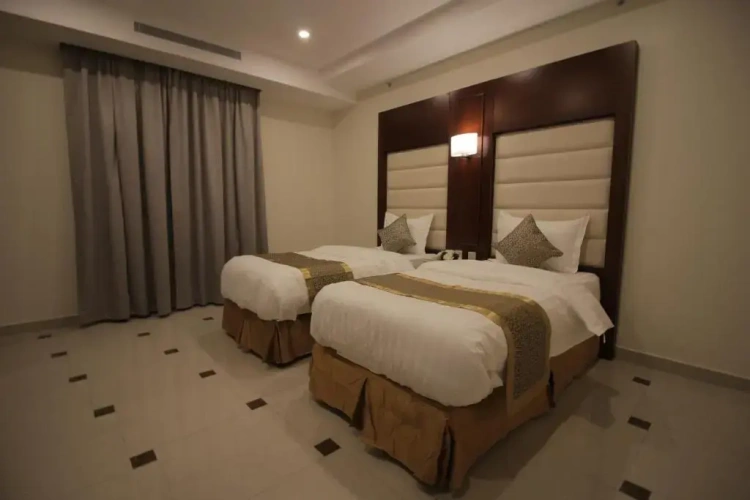 3 Bedrooms Apartment