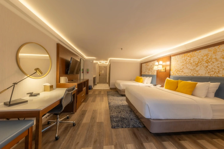 Quadruple Suite