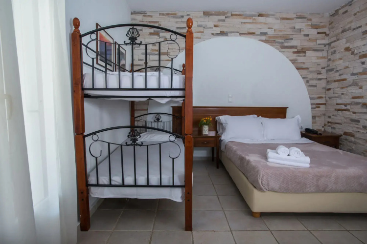 Naxos Palace Hotel