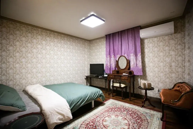 Mokhwa Hotel