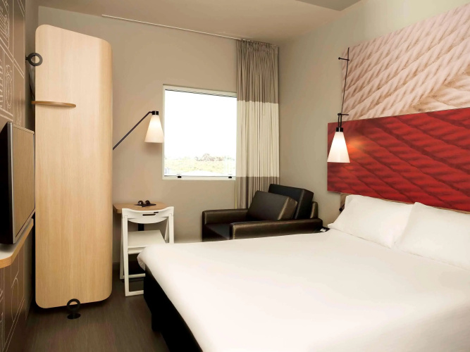 Ibis Paranagua